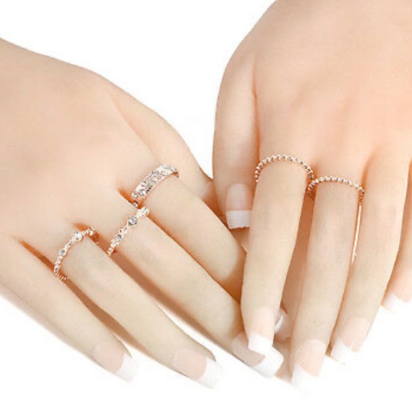 NEW 5Pcs/Set Crystal Rose Gold Stackable Ring Set - Picture 3 of 6